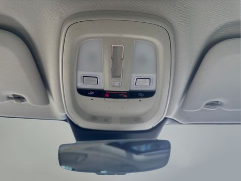Used 2024 Volvo S60 B5 Plus w/ Protection Package Premier AWD/4WD image 27
