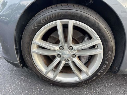 Used 2013 Tesla Model S image 6