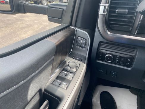 New 2026 Ford F550 4x4 Crew Cab image 45