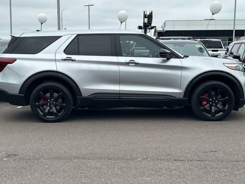 Used 2021 Ford Explorer ST w/ ST Street Pack AWD/4WD image 3