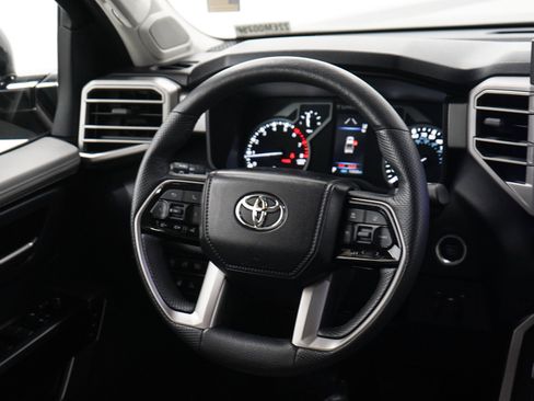 Used 2023 Toyota Tundra Limited AWD/4WD image 15