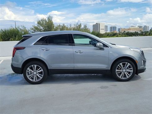 Certified 2024 Cadillac XT5 Premium Luxury w/ LPO, Premium Carpet Package image 6