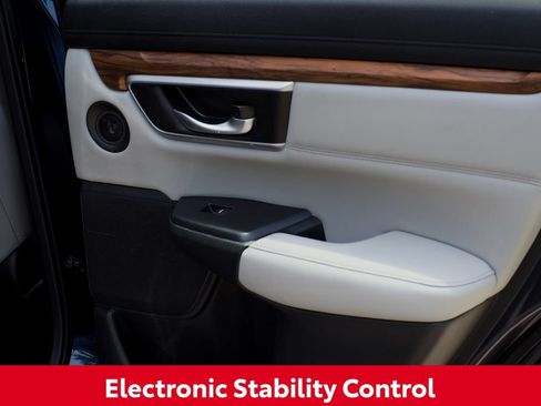 Used 2020 Honda CR-V Touring image 14