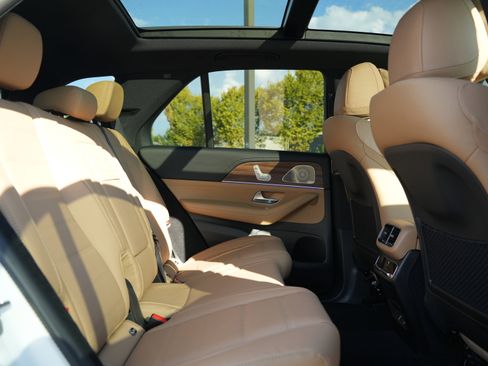 New 2026 Mercedes-Benz GLE 450 4MATIC image 35