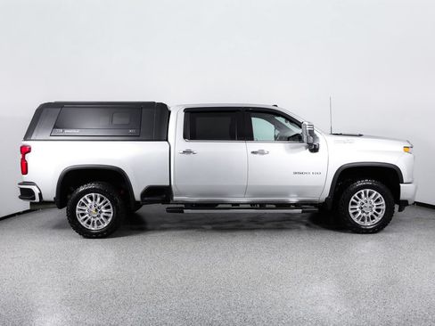 Used 2022 Chevrolet Silverado 3500 High Country w/ Z71 Off-Road Package AWD/4WD image 10