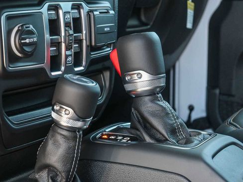 New 2025 Jeep Wrangler Sahara w/ Safety Group image 29