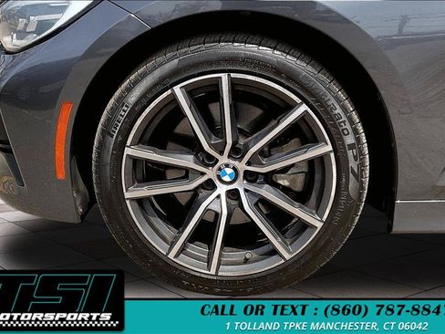 Used 2022 BMW 330i xDrive Sedan w/ Driving Assistance Package AWD/4WD image 9
