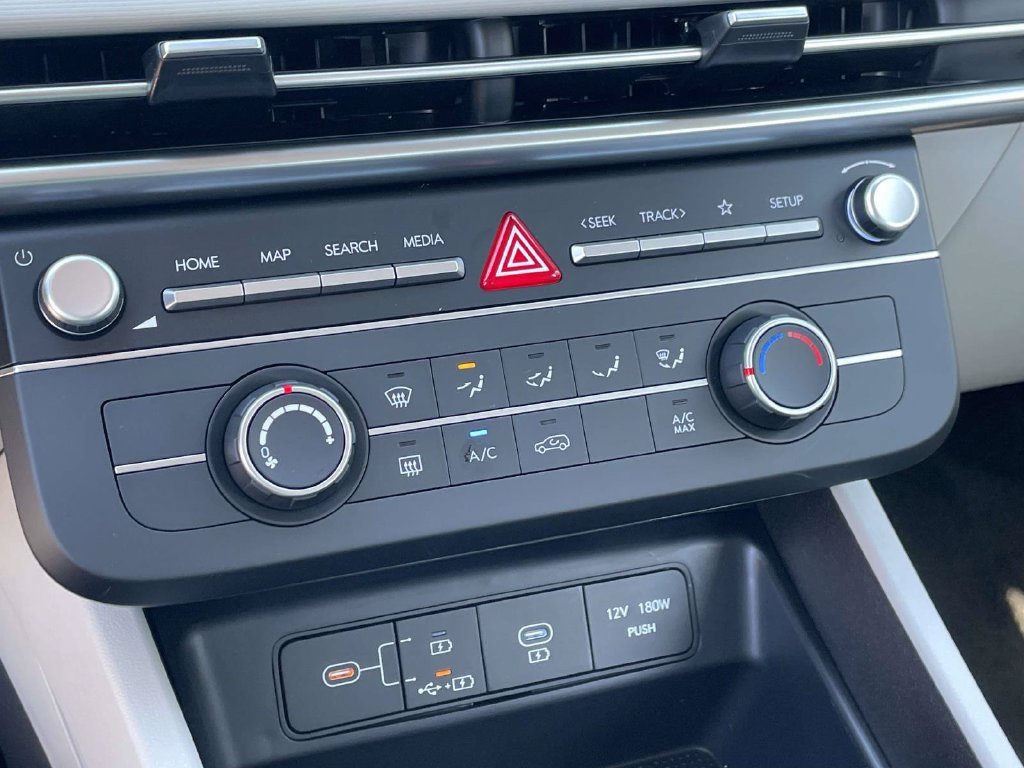 New 2026 Hyundai Tucson SE FWD image 12