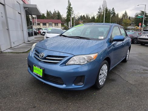 Used 2013 Toyota Corolla LE image 3
