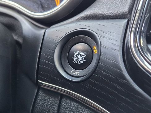 Used 2021 Jeep Grand Cherokee High Altitude image 25