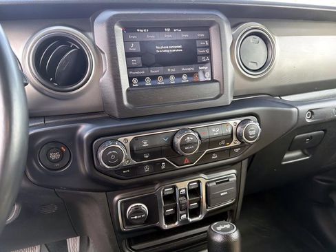 Used 2022 Jeep Wrangler Unlimited Sport AWD/4WD image 20