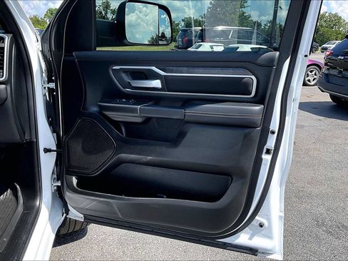 Used 2023 RAM 1500 Big Horn AWD/4WD image 30
