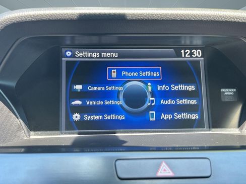 Used 2016 Acura ILX w/ Technology Plus Package FWD image 24