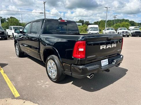 New 2026 RAM 1500 Big Horn AWD/4WD image 3