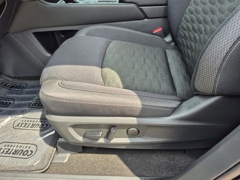New 2026 Nissan Pathfinder SV w/ Cargo Package FWD image 23