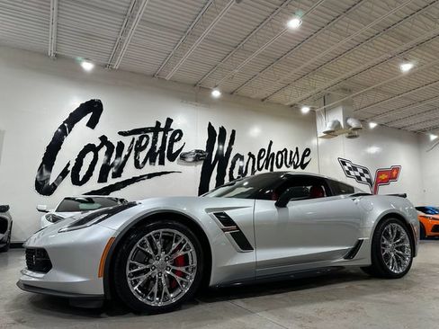 Used 2017 Chevrolet Corvette Grand Sport RWD image 1
