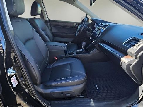 Used 2019 Subaru Outback 2.5i Limited AWD/4WD image 22