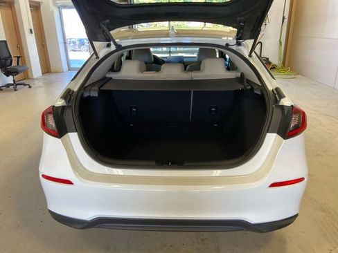 Used 2023 Honda Civic EX-L image 23