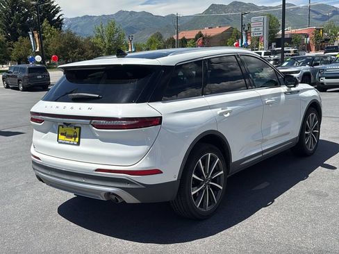 Used 2020 Lincoln Corsair Reserve FWD image 5