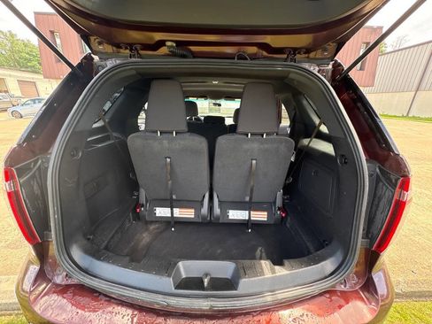 Used 2012 Ford Explorer XLT w/ Class III Trailer Tow Pkg image 16