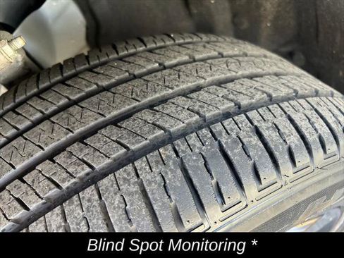 Certified 2023 Jeep Grand Cherokee Altitude AWD/4WD image 13