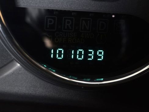 Used 2013 Jeep Wrangler Unlimited Sahara w/ Max Tow Pkg AWD/4WD image 4