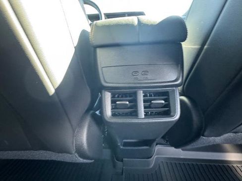 New 2026 GMC Terrain AT4 w/ Technology Package II image 31