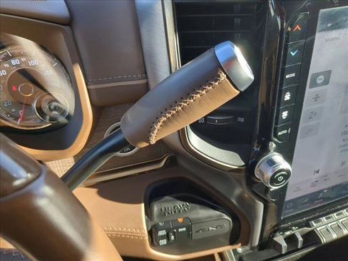 Used 2022 RAM 3500 Limited image 11