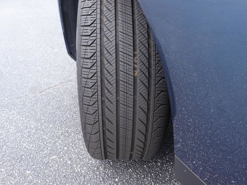 Used 2025 BMW X3 xDrive30i w/ Premium Package image 39