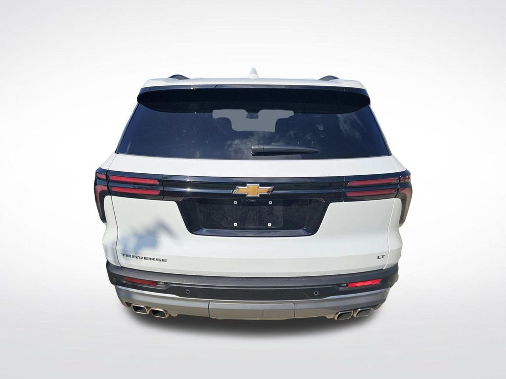 Used 2024 Chevrolet Traverse LT w/ LPO, Floor Liner Package FWD image 15