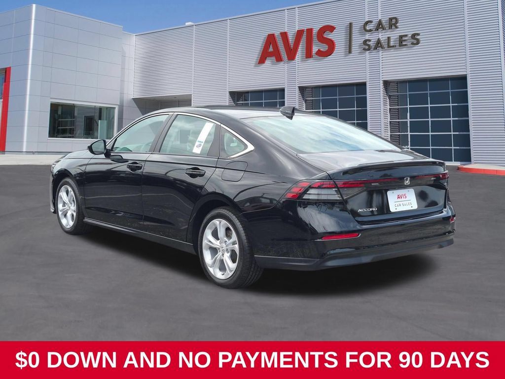 Used 2025 Honda Accord LX image 9