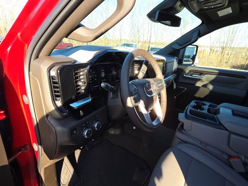 New 2026 GMC Sierra 3500 SLT image 15