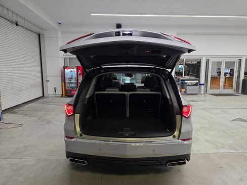 Used 2022 Acura MDX FWD w/ Technology Package image 40