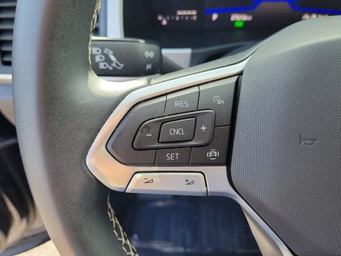 Certified 2023 Volkswagen Atlas SE FWD image 19