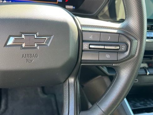 Used 2024 Chevrolet Colorado Trail Boss w/ Technology Package image 24