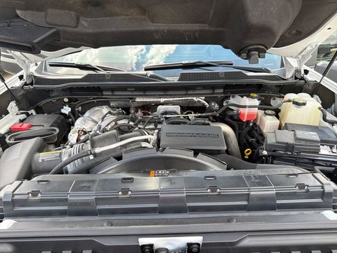 Certified 2024 Chevrolet Silverado 2500 High Country w/ High Country Premium Package AWD/4WD image 27