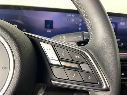 Certified 2025 Buick Envision Preferred image 10