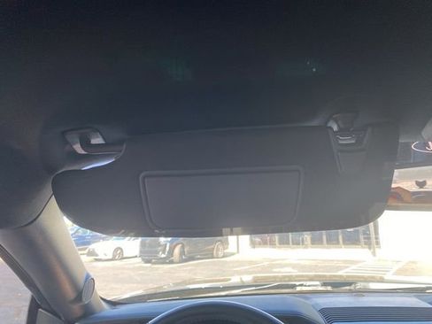 Used 2018 Ford Mustang GT w/ Black Accent Pkg image 40