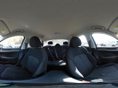 Used 2025 Kia K5 LXS image 40