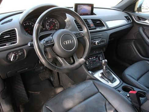 Used 2018 Audi Q3 2.0T Premium image 9