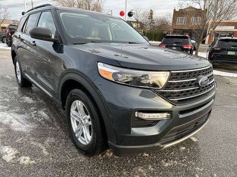Used 2023 Ford Explorer XLT w/ Equipment Group 202A image 11
