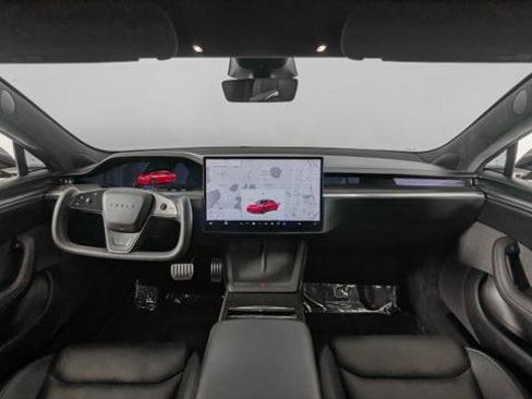 Used 2021 Tesla Model S Plaid image 24