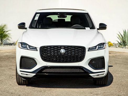 New 2026 Jaguar F-PACE R-Dynamic S AWD/4WD image 3