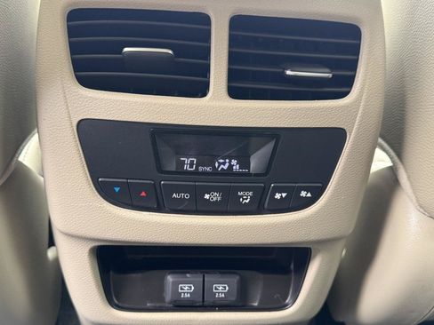 Used 2018 Acura MDX SH-AWD w/ Technology Package image 17