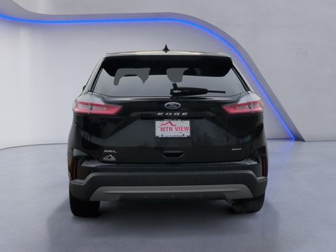 Used 2023 Ford Edge SEL image 9