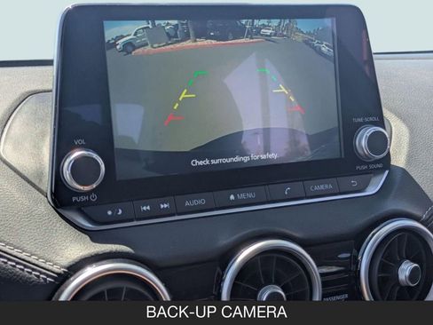 Used 2025 Nissan Sentra SV FWD image 18