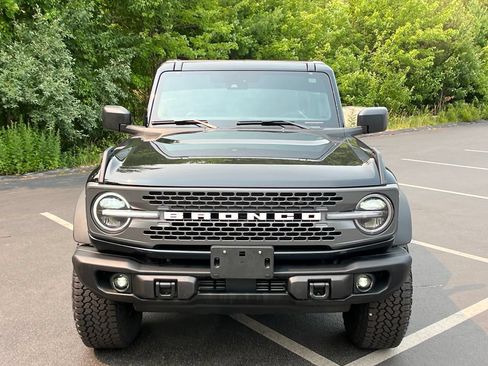 Used 2025 Ford Bronco Badlands w/ Sasquatch Package AWD/4WD image 8