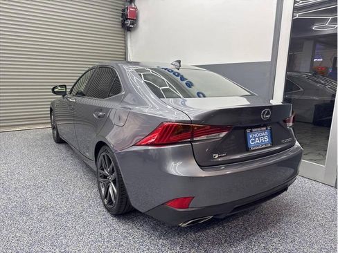Used 2017 Lexus IS 200t F Sport w/ F Sport Package RWD image 5