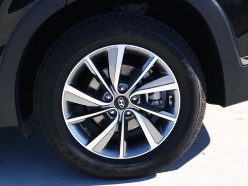 Used 2020 Hyundai Santa Fe Limited image 8