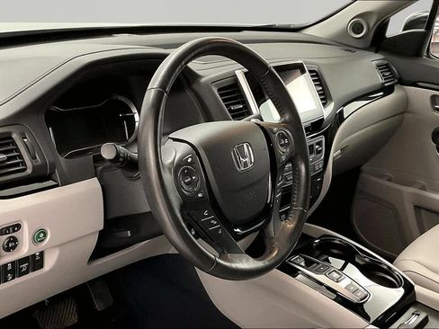 Used 2020 Honda Ridgeline RTL-E image 17